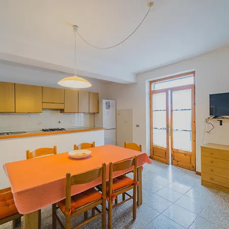 Apartment Casa - Goelba SantʼAndrea